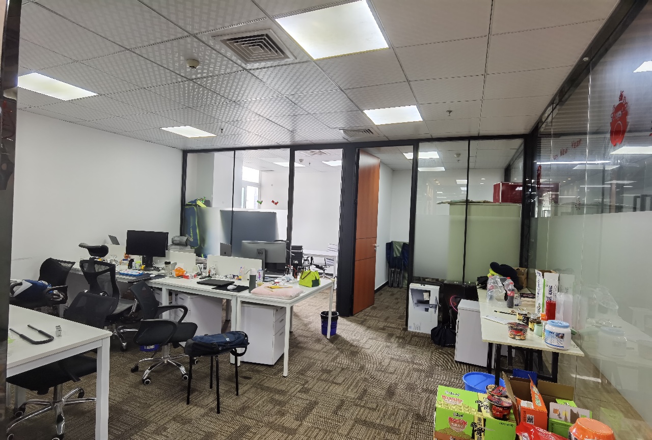 深大地铁站A3出口198㎡办公出租