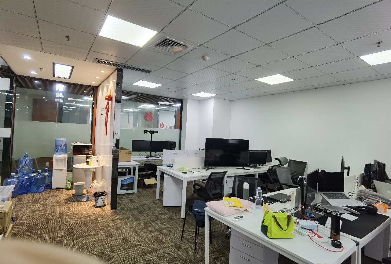 深大地铁站A3出口198㎡办公出租