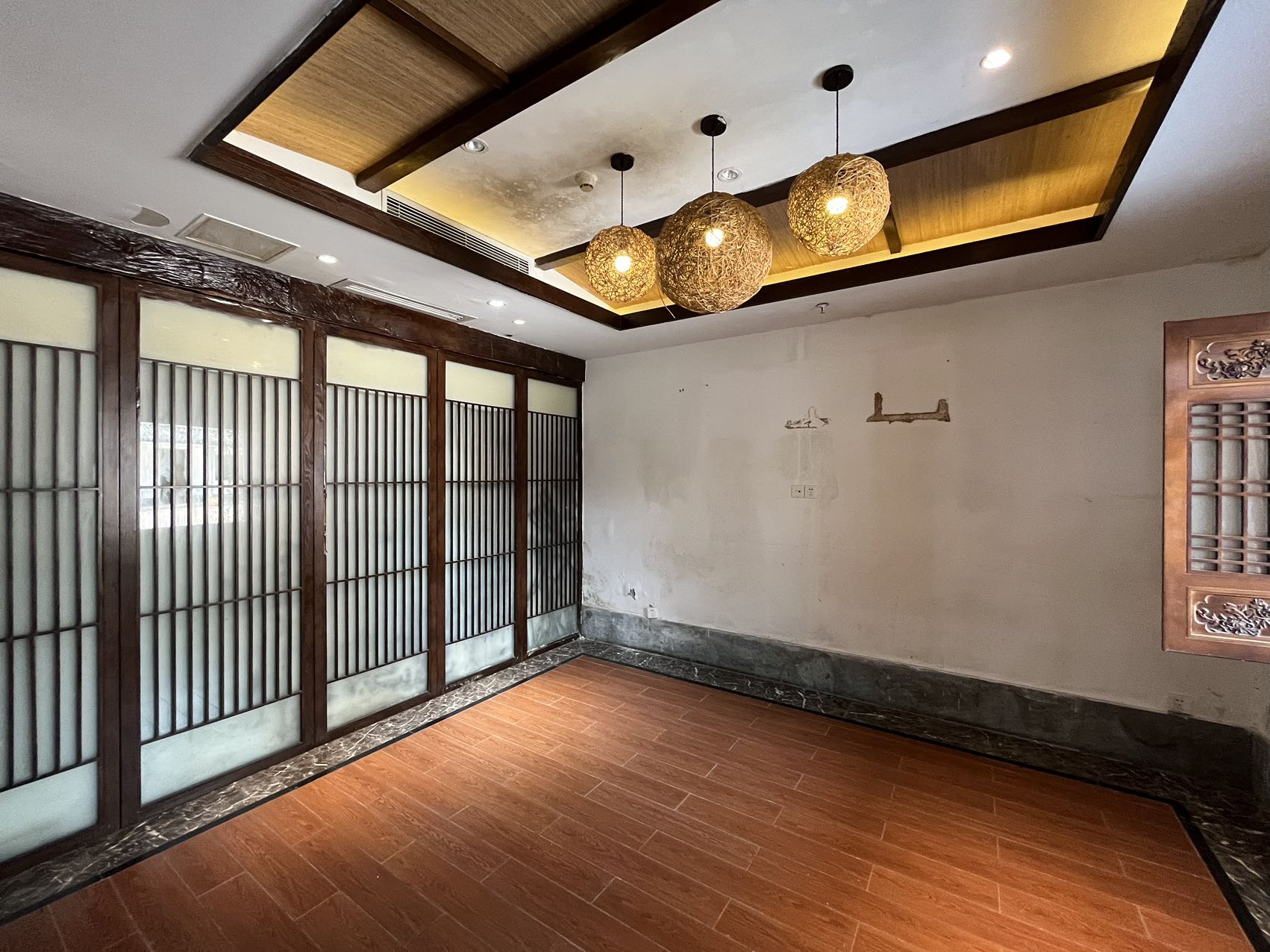 深圳南山1736㎡会所场地出租