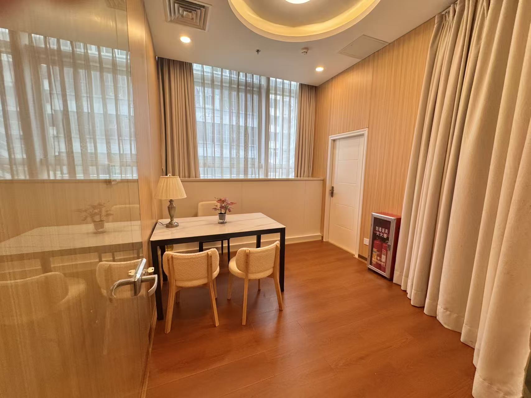 海翔广场450㎡办公室出租