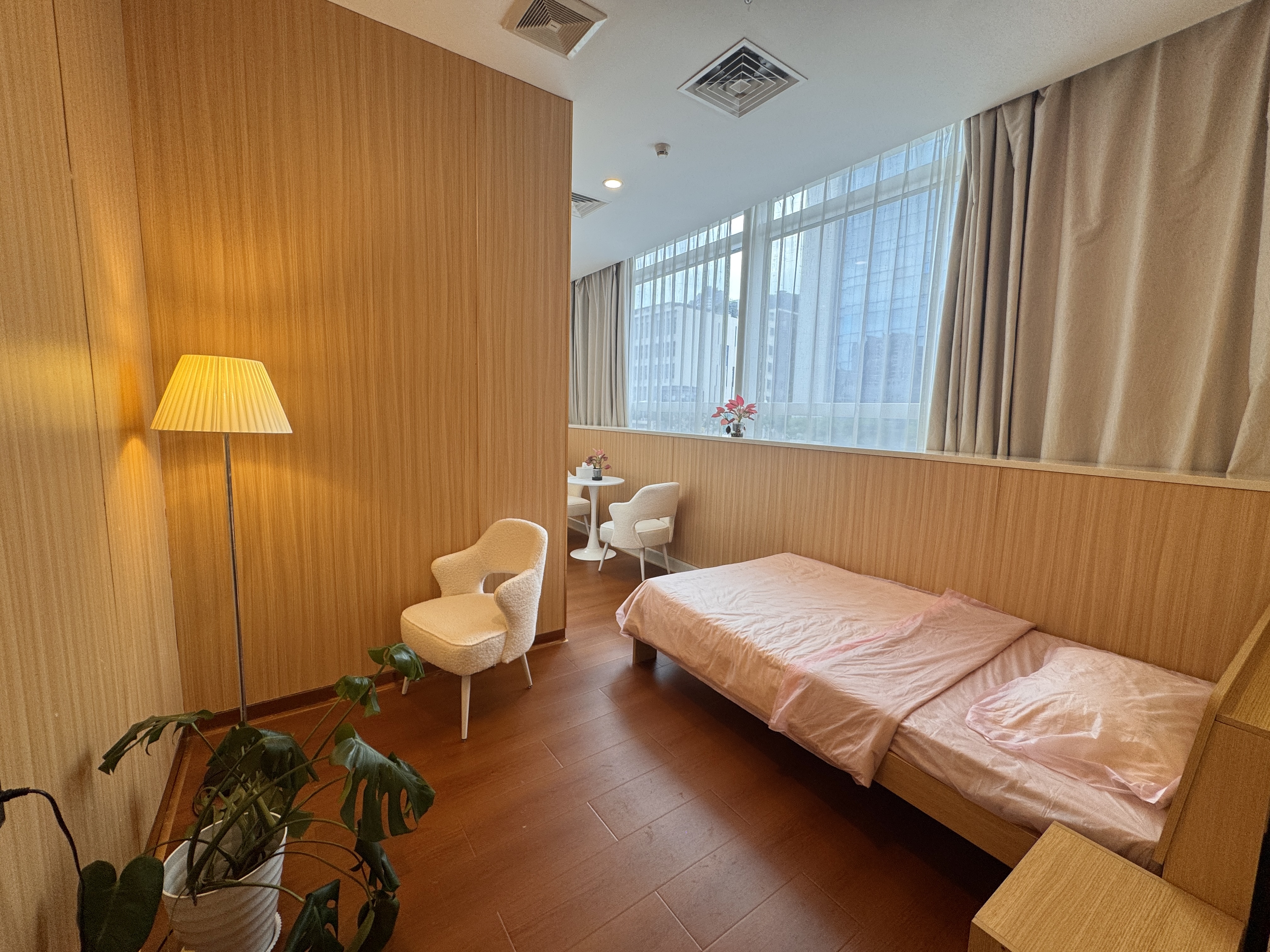 海翔广场450㎡办公室出租