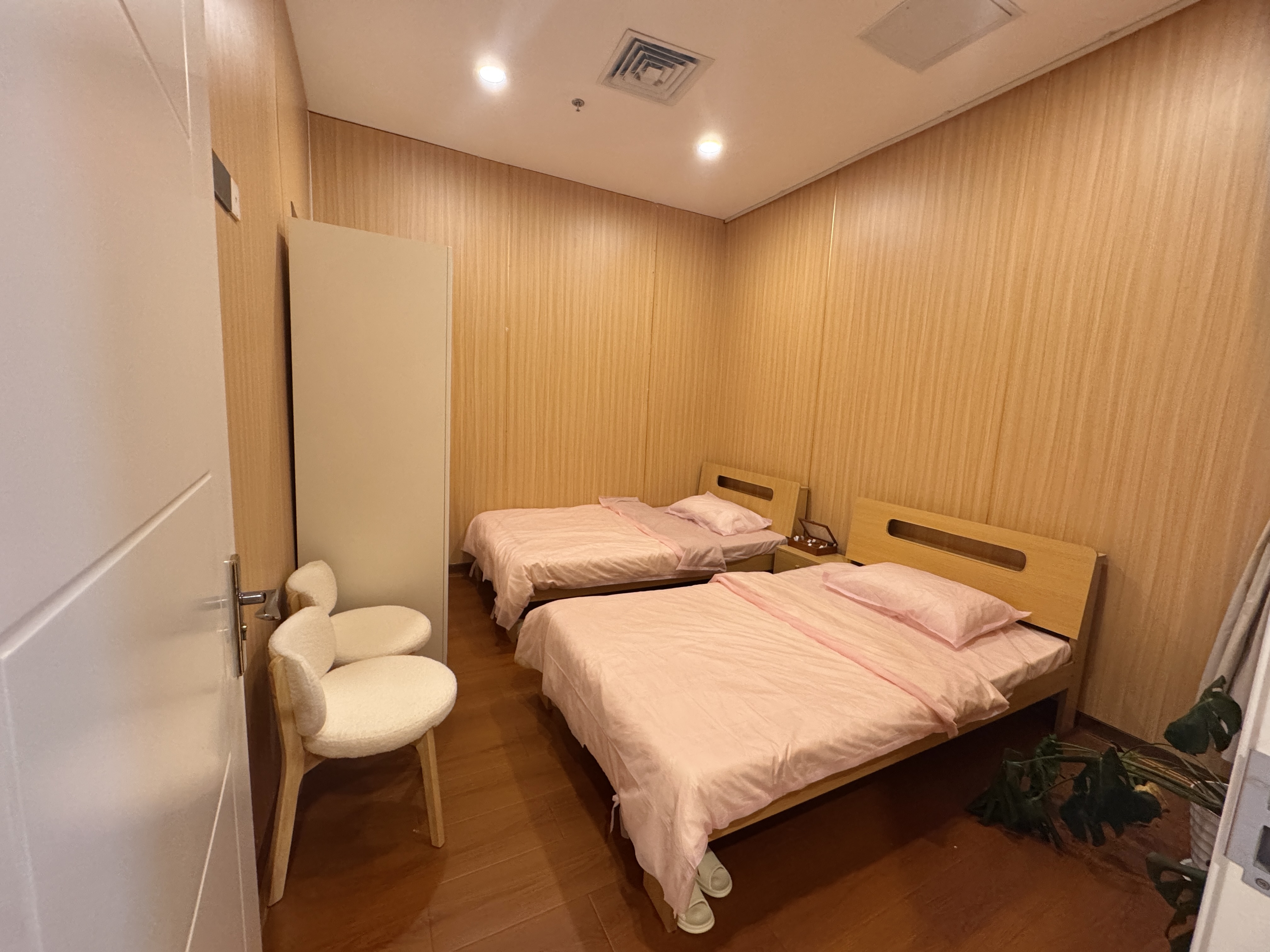 海翔广场450㎡办公室出租