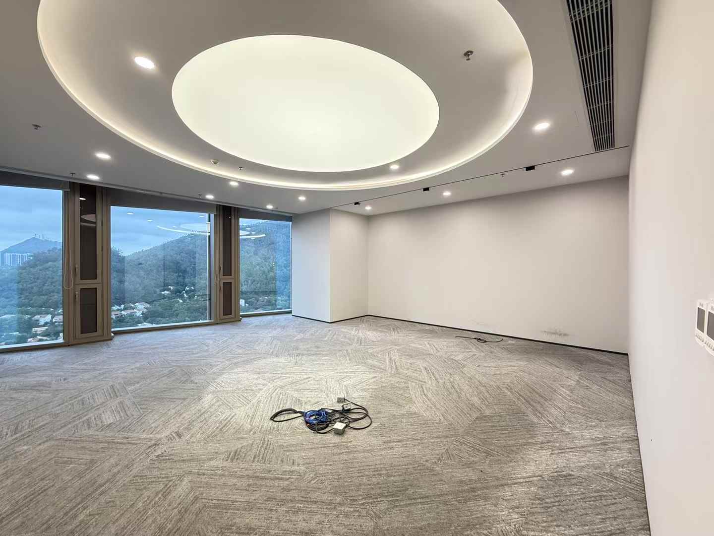 招商蛇口广场整层办公空间出租