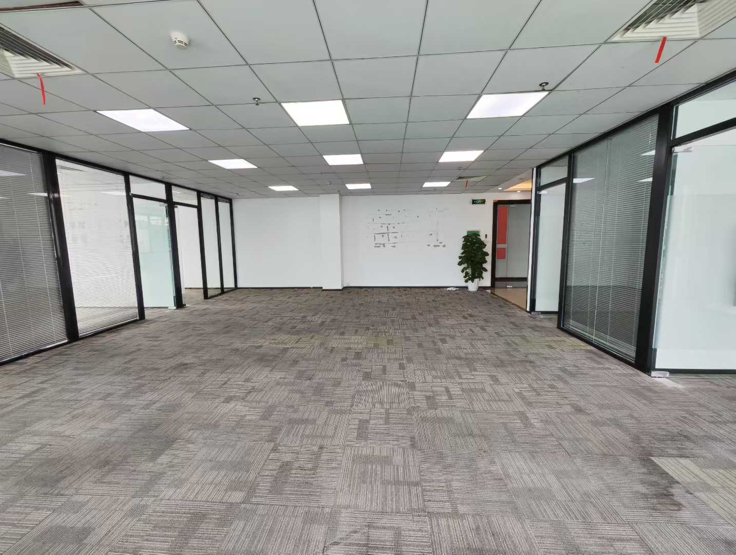 虚拟大学园392平方米办公空间出租