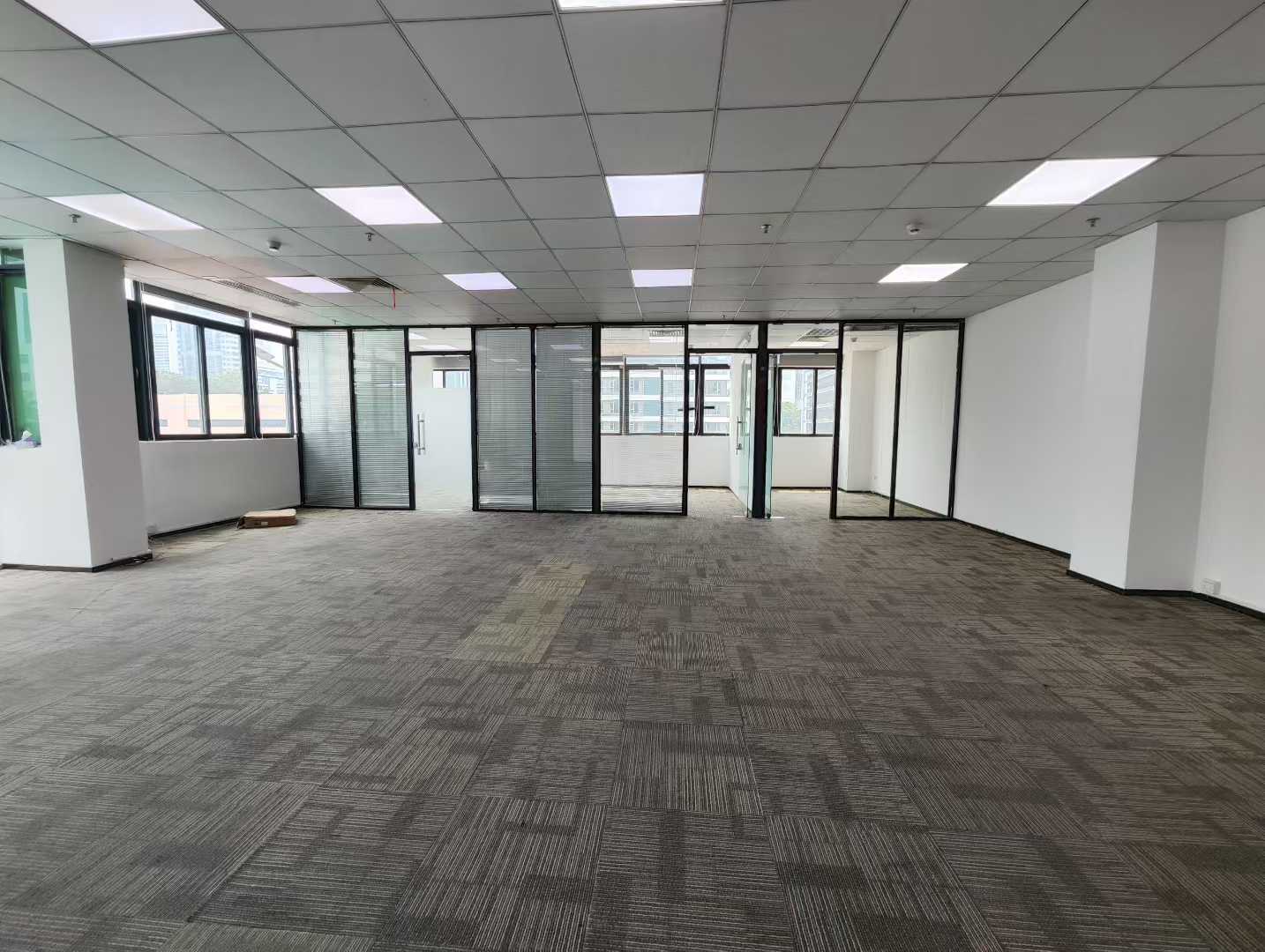 虚拟大学园392平方米办公空间出租