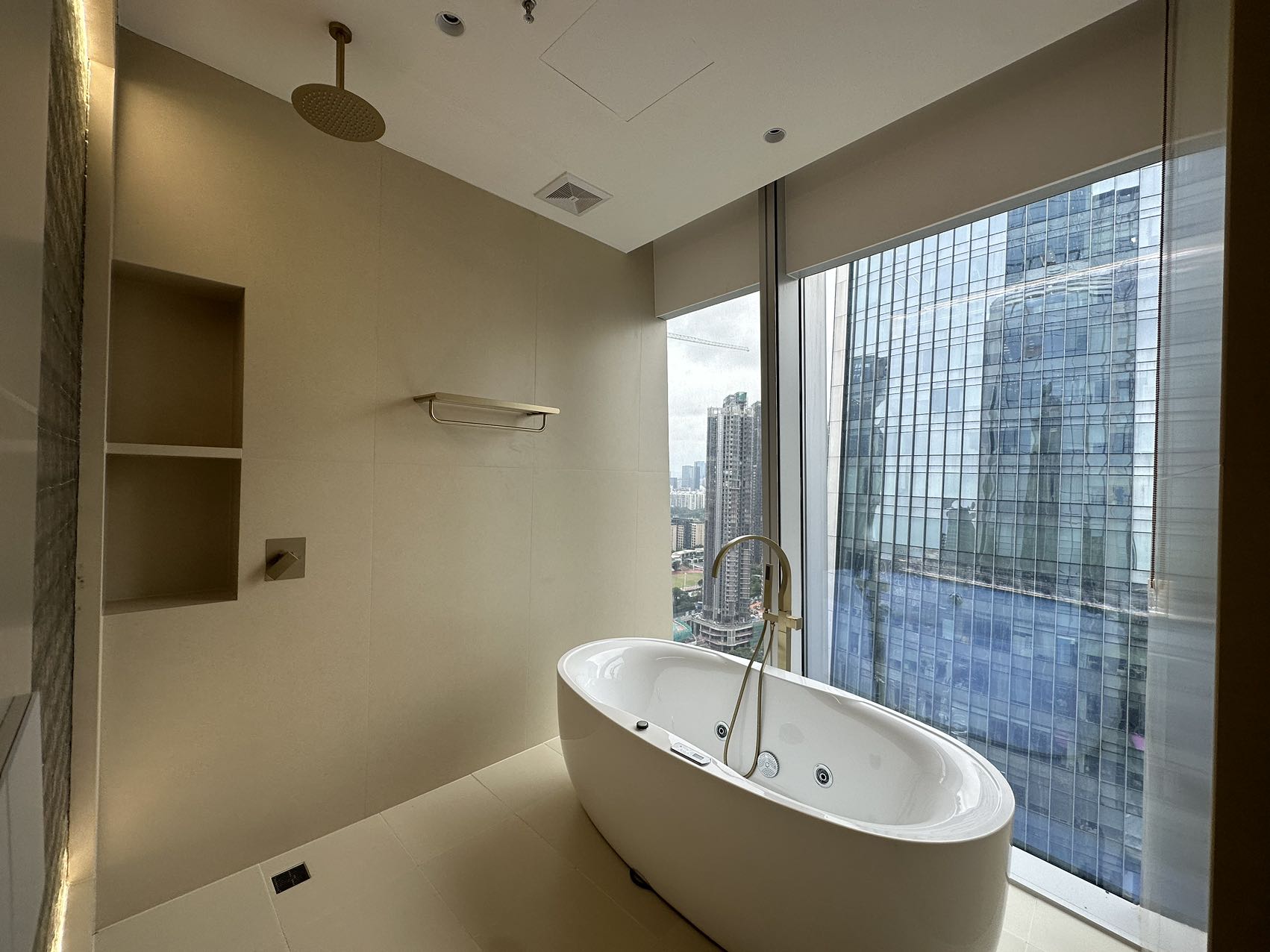 卓越前海一号780平方米办公空间出租