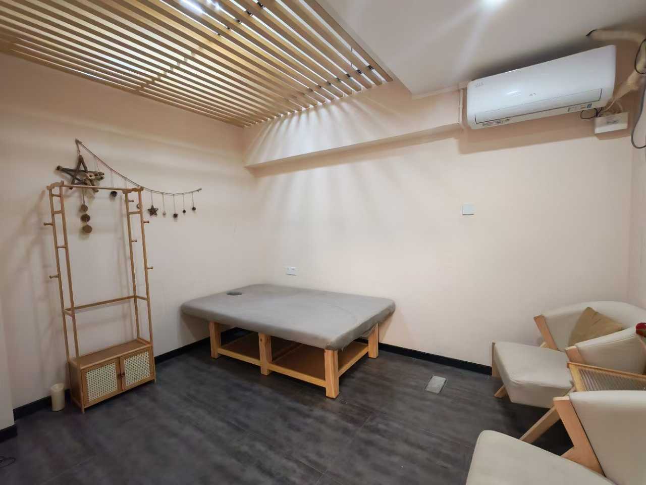 华联城市全景90平办公空间出租