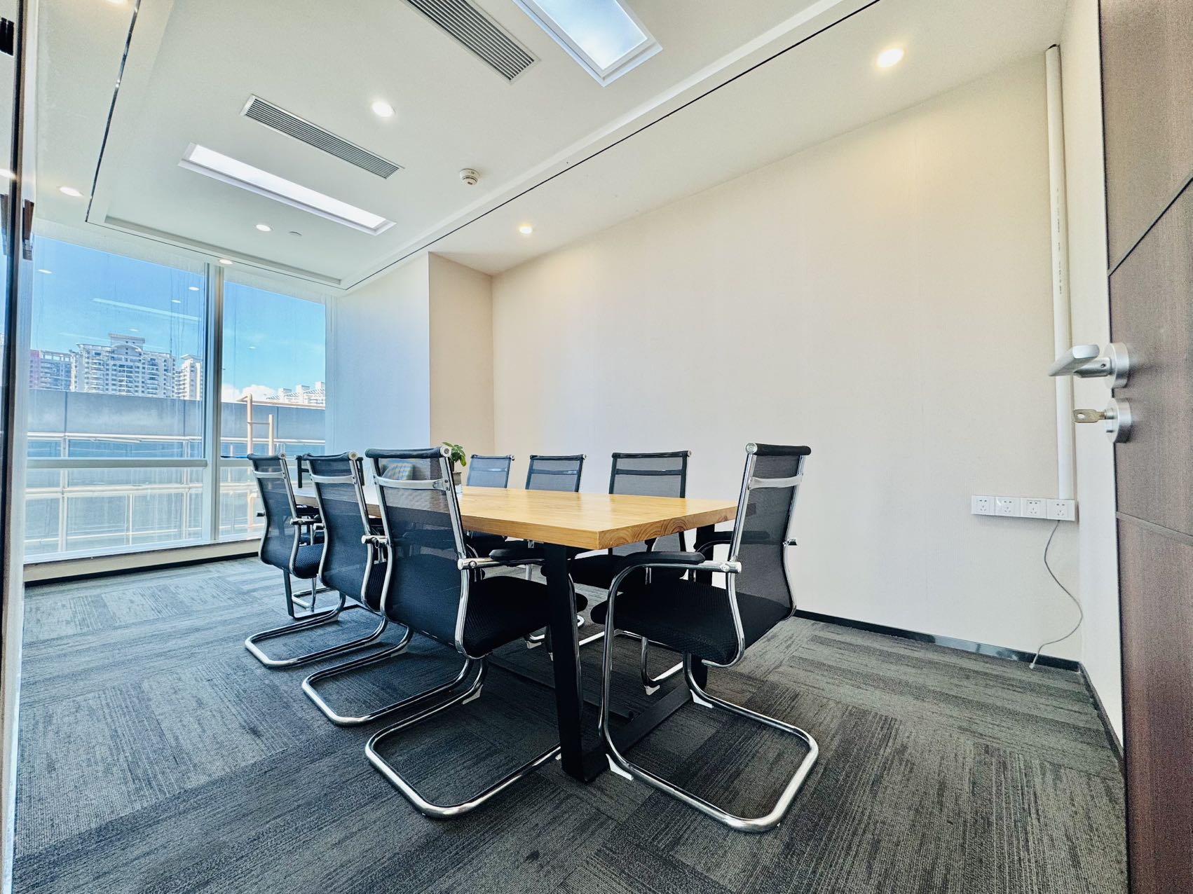 中洲控股中心256平办公室出租