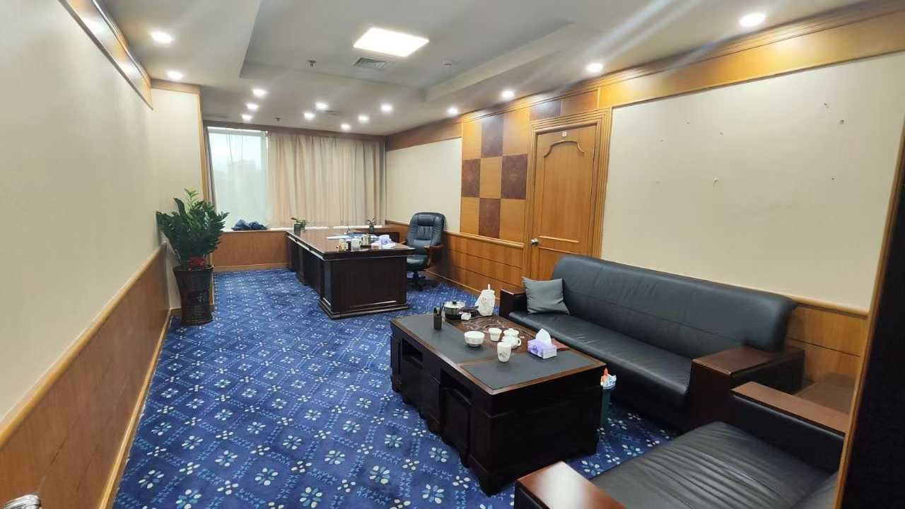 联合广场1691.11㎡整层招租