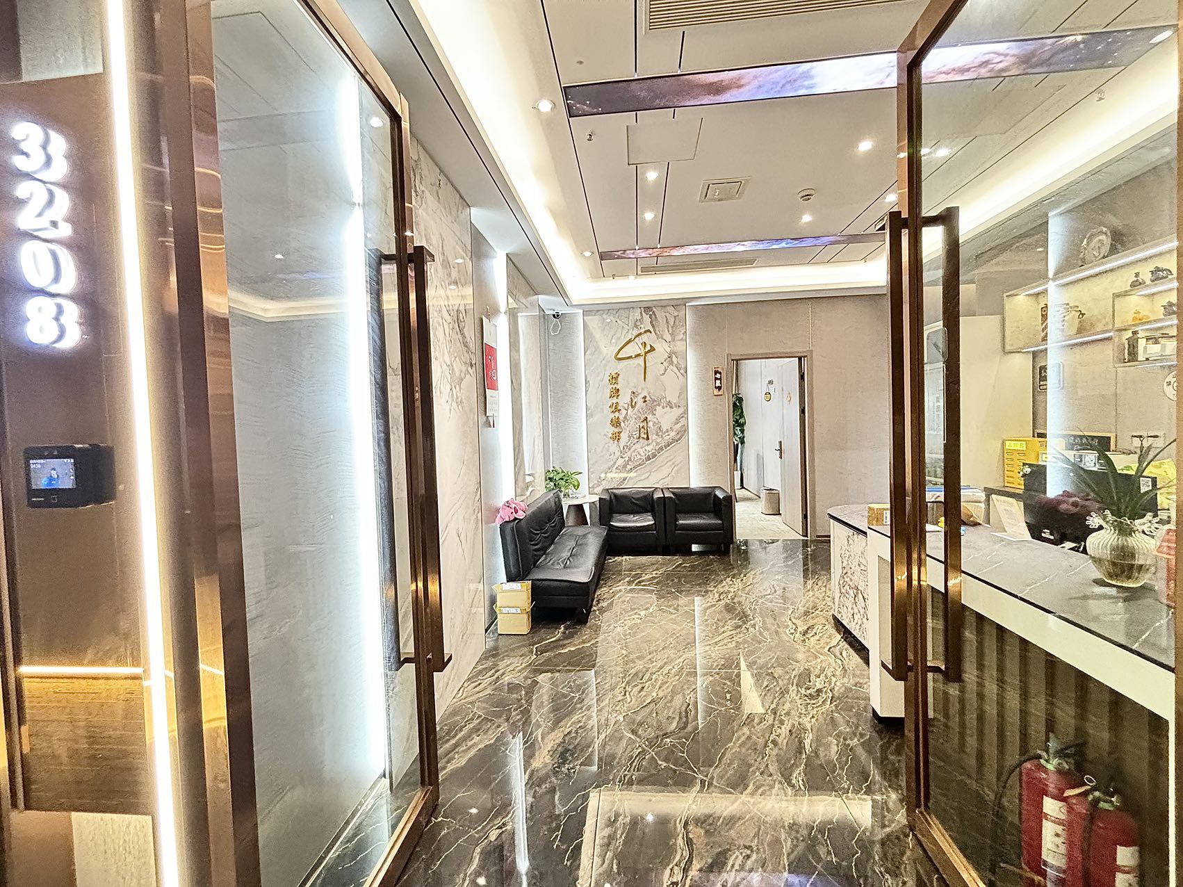 深圳湾鹏润达400㎡现成棋牌室出租