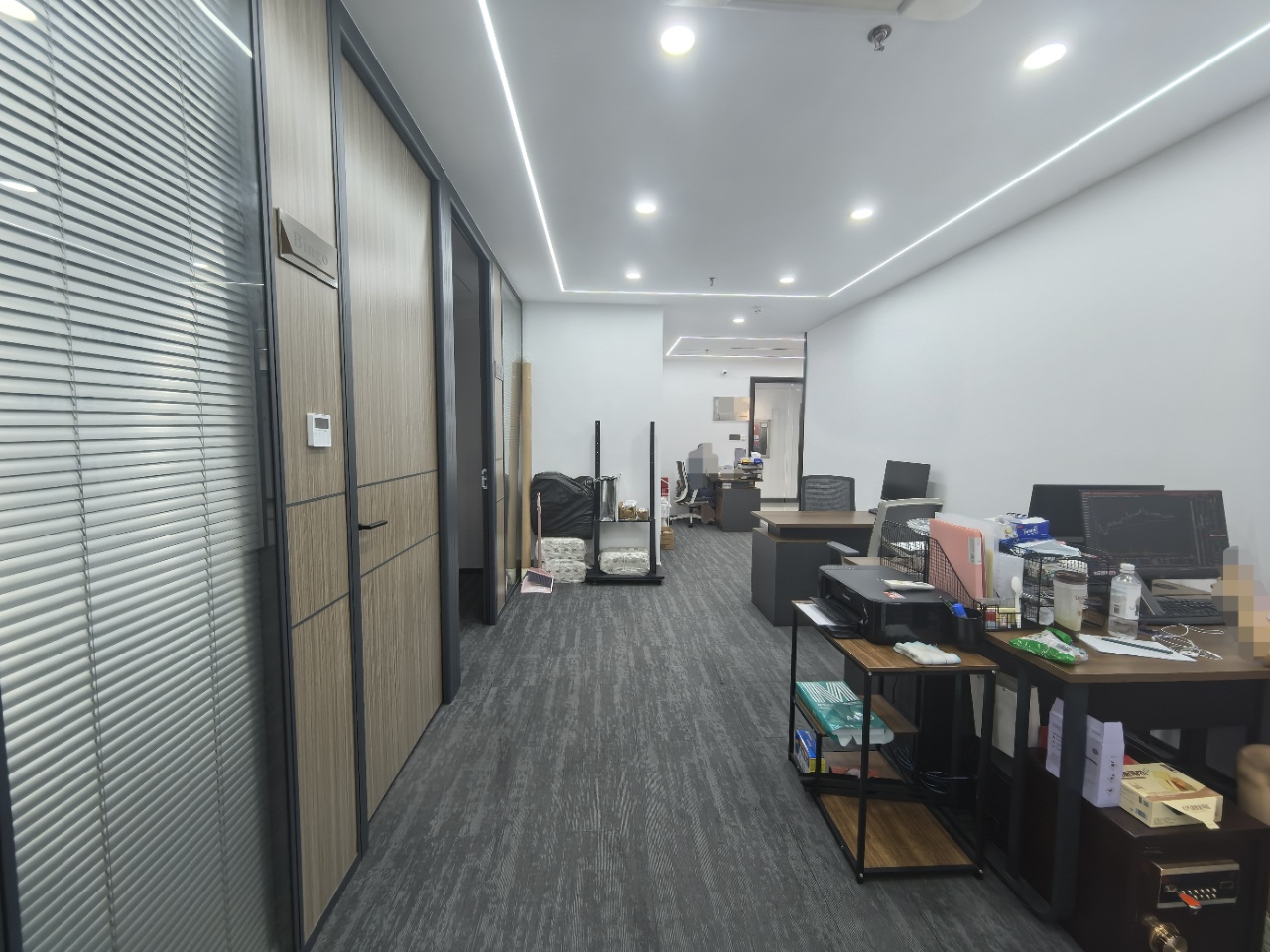 阳光高尔148㎡办公室出租