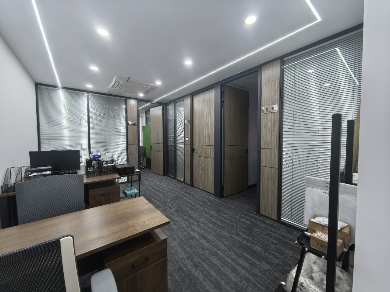 阳光高尔148㎡办公室出租