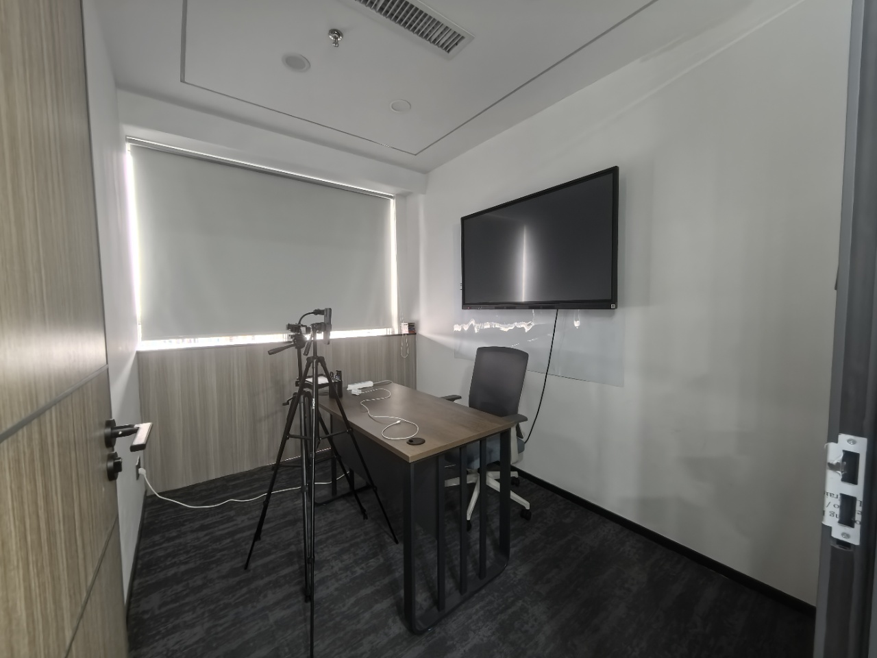 阳光高尔148㎡办公室出租