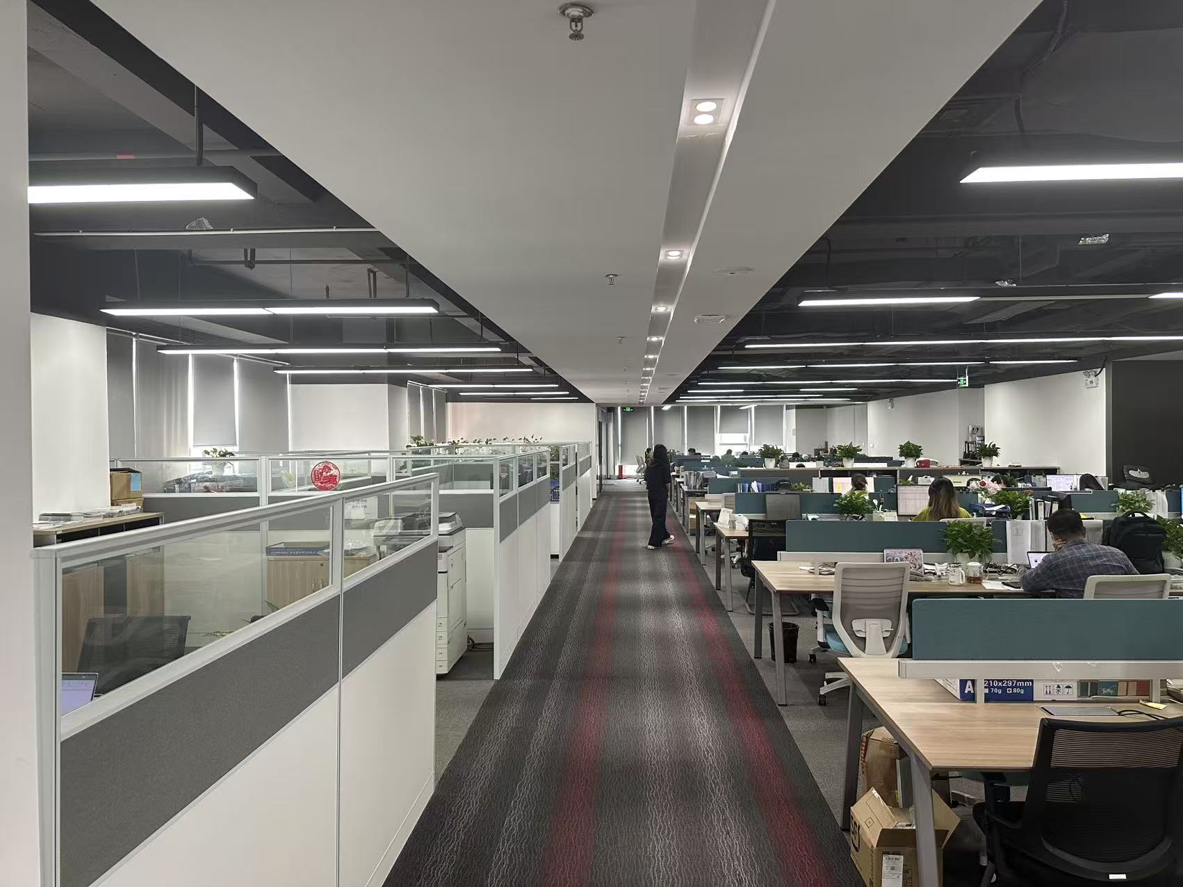 创智云城2051.47平米办公室出租