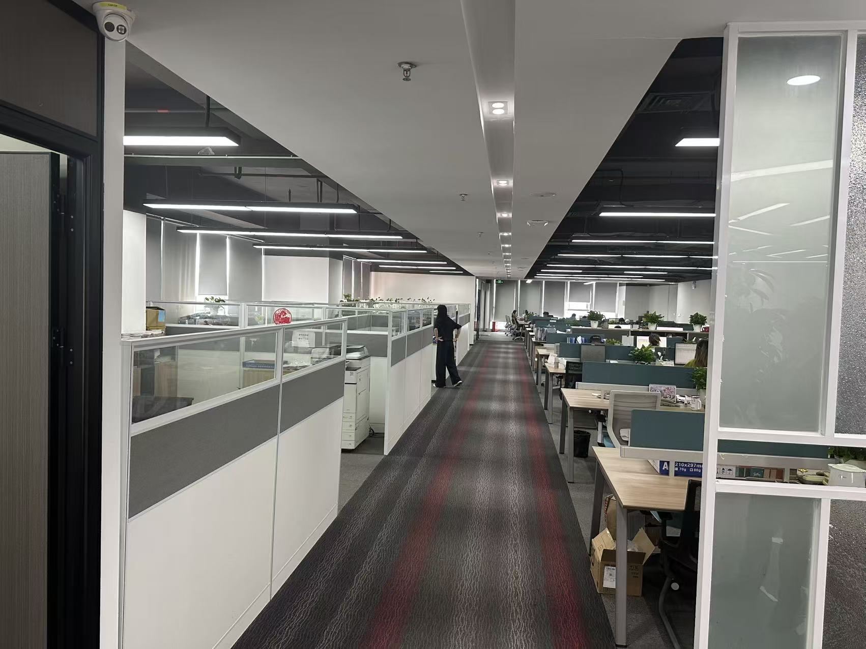 创智云城2051.47平米办公室出租