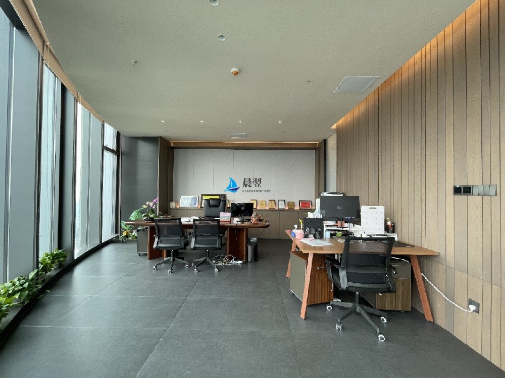 深圳前海精装办公室租赁｜408㎡拎包入驻，7.5万元/月全包，地铁零距离