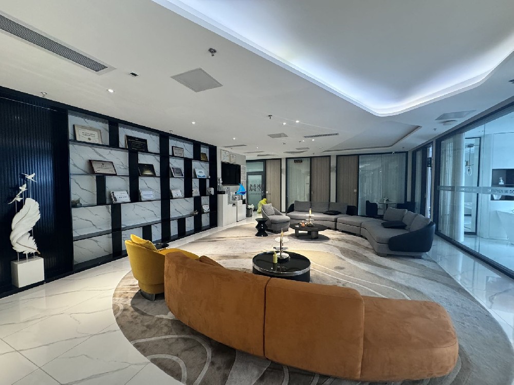 【深圳新浩e都876.8㎡医美办公室出租】精装修带手术室 145元/平含税 双地铁