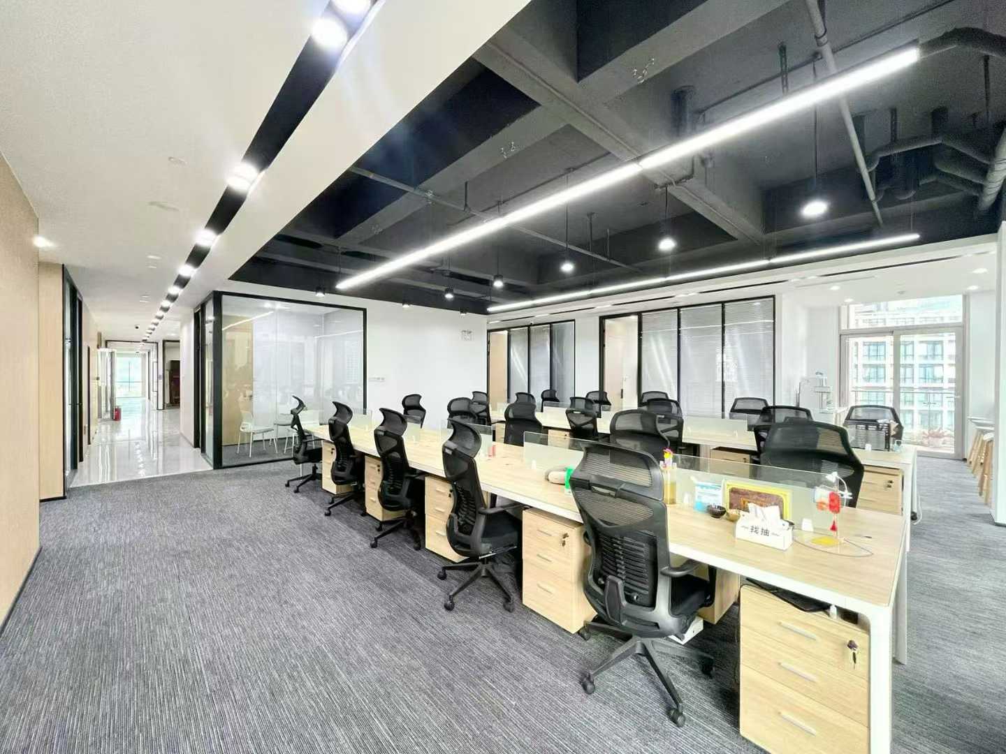 华侨城755㎡独门独户整层办公出租