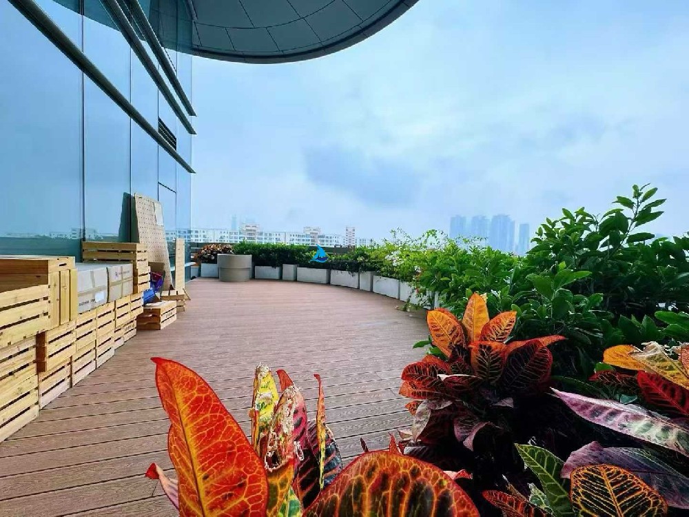 【智慧广场800㎡整层写字楼出租】7+1格局,独立大阳台,三面采光