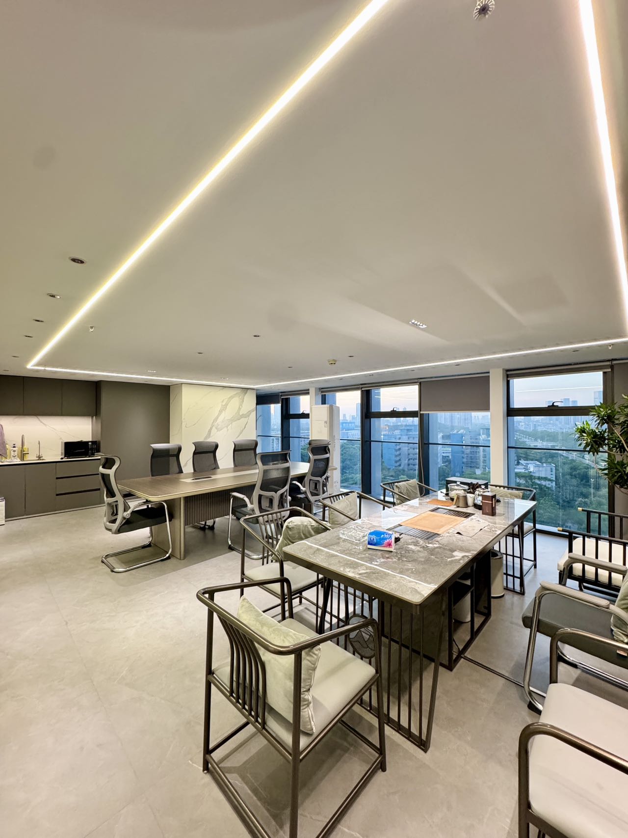 方大城123㎡复式写字楼出租