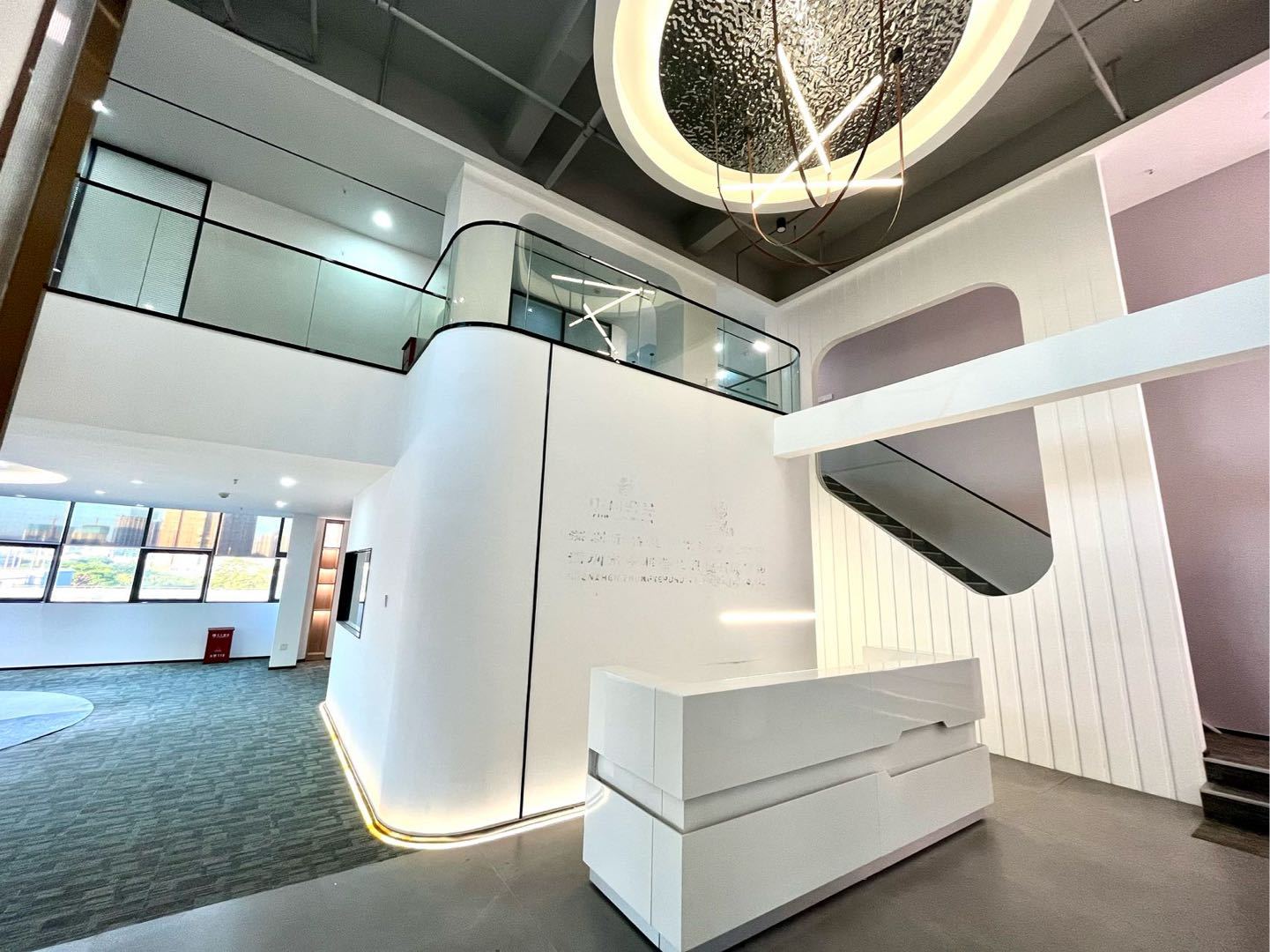 智恒产业园602㎡办公室出租