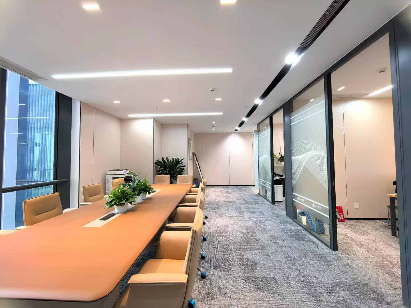 光峰科技大厦230㎡办公室出租