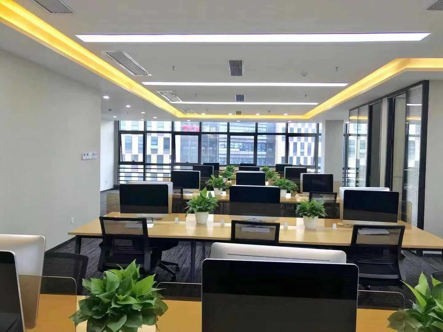 TCL国际E城783㎡办公室出租