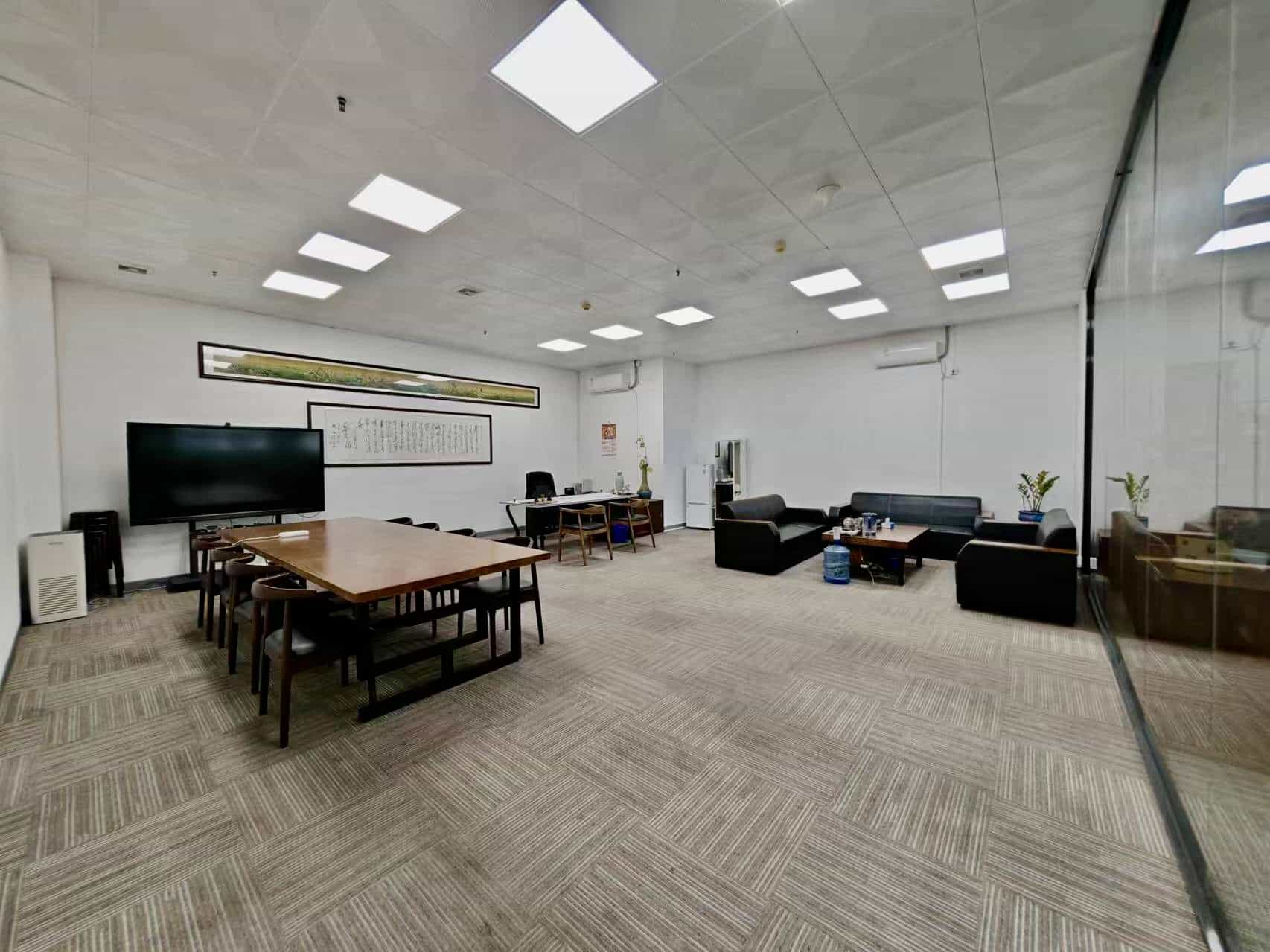 中电照明大厦730㎡办公室出租