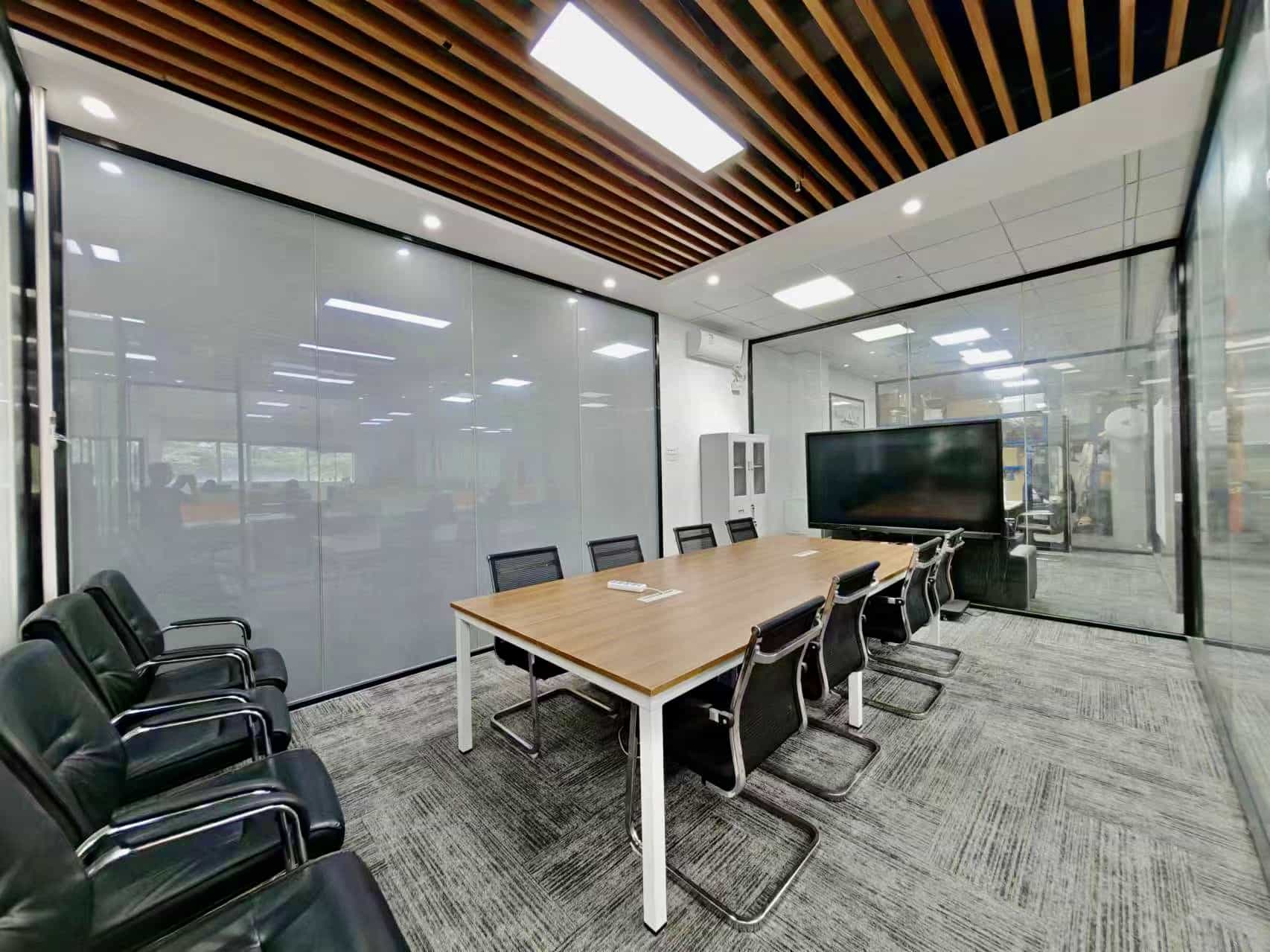 中电照明大厦730㎡办公室出租