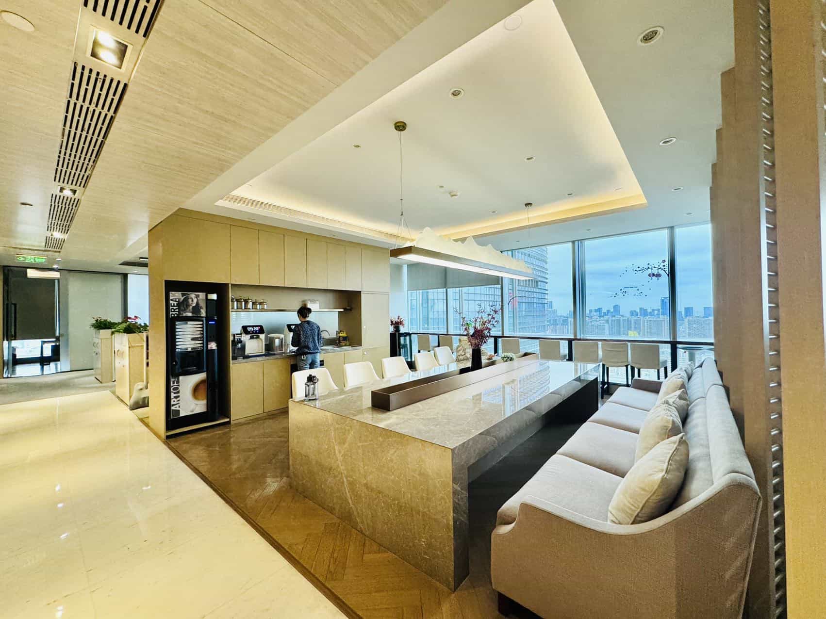 中洲控股中心1525㎡整层办公室出租