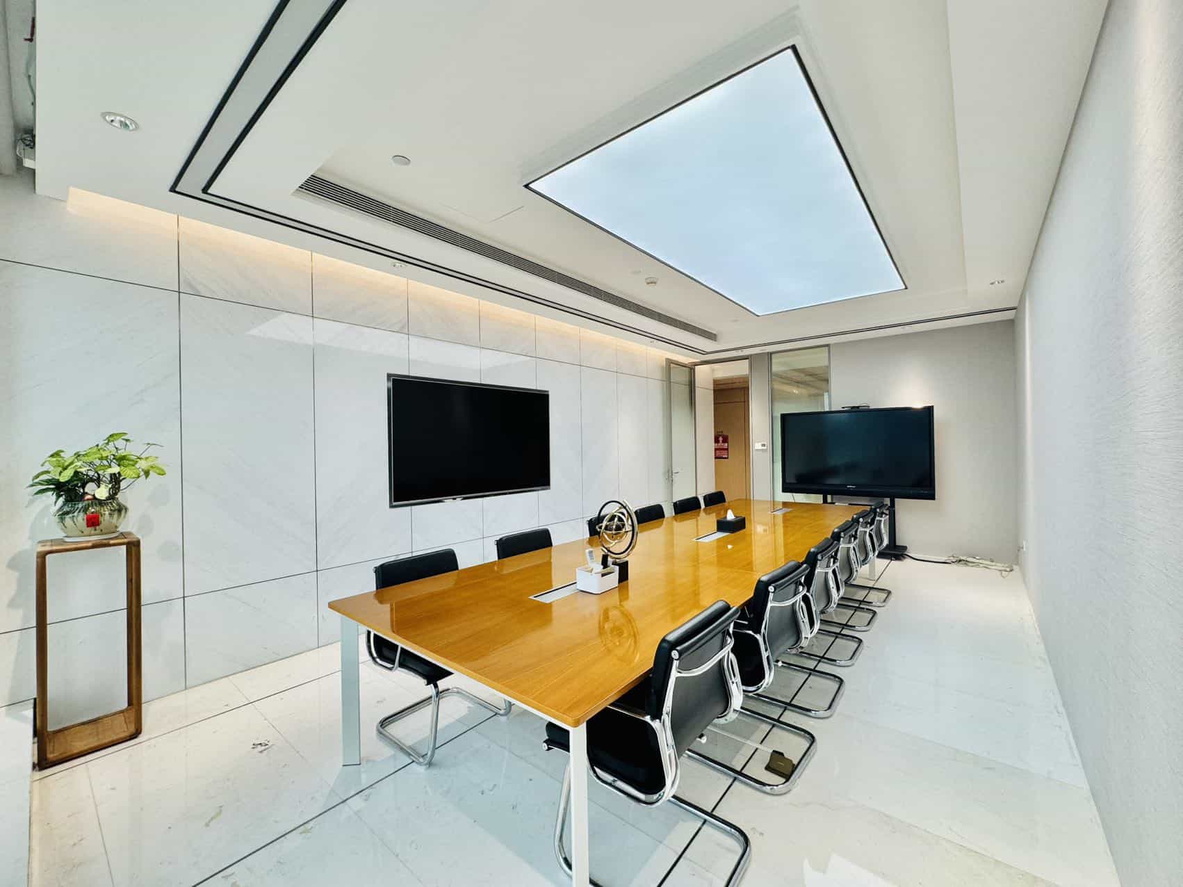 中洲控股中心1525㎡整层办公室出租