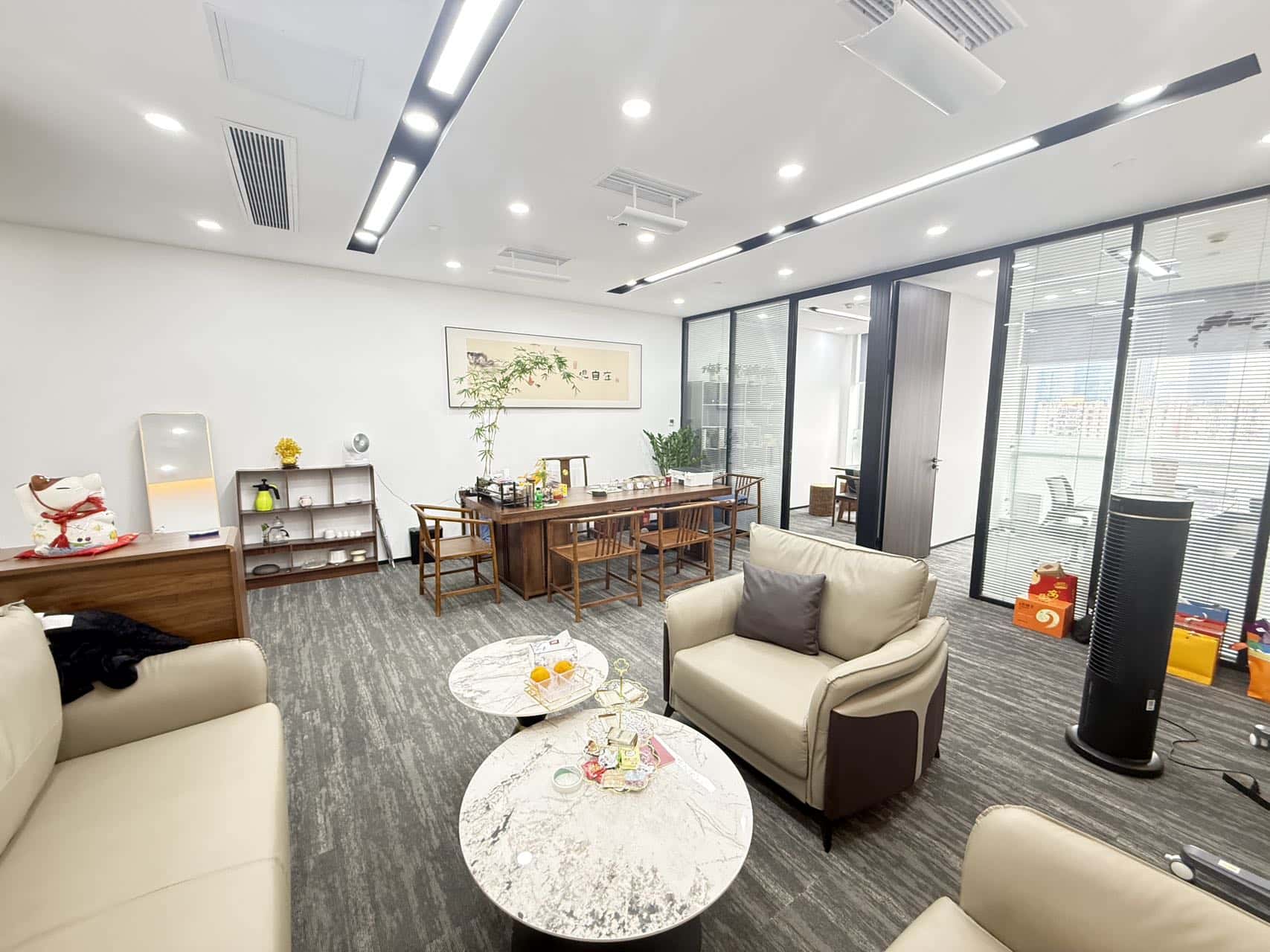 海岸大厦东座139㎡办公室出租