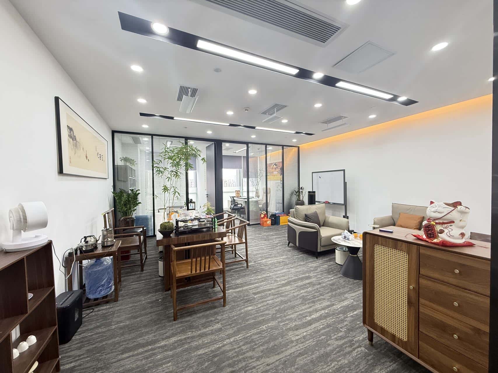 海岸大厦东座139㎡办公室出租