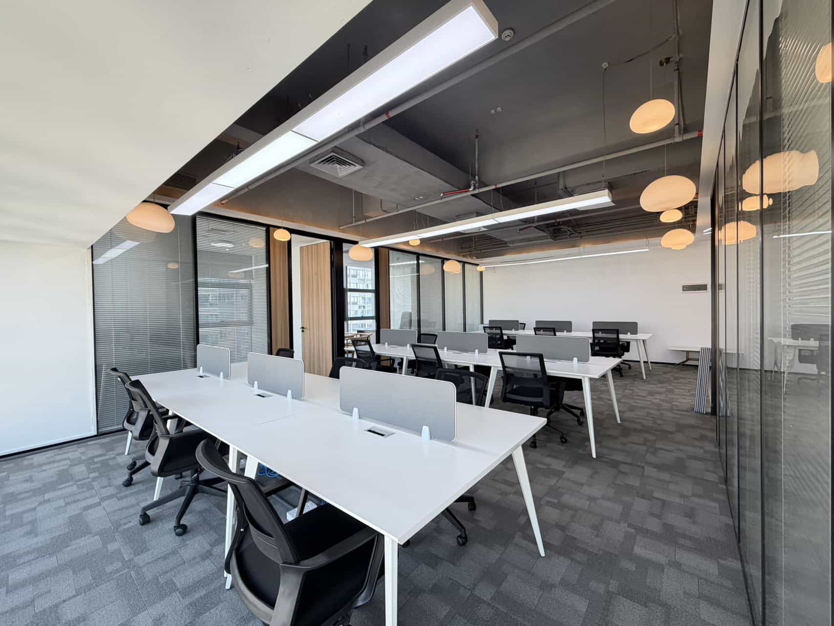 蘅芳科技大厦274㎡办公室出租