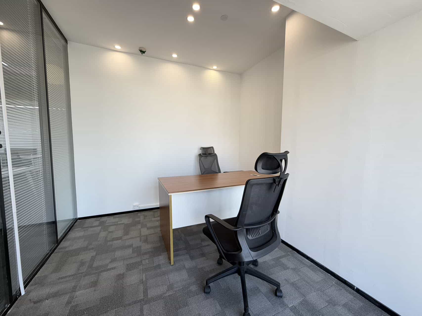 蘅芳科技大厦274㎡办公室出租