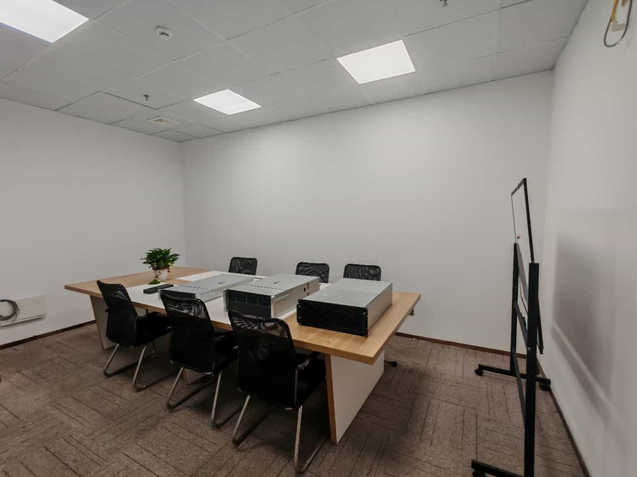 腾飞大厦235㎡办公室出租