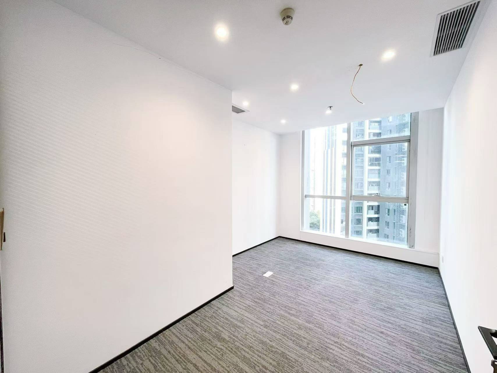 金骐智谷大厦313㎡办公室出租